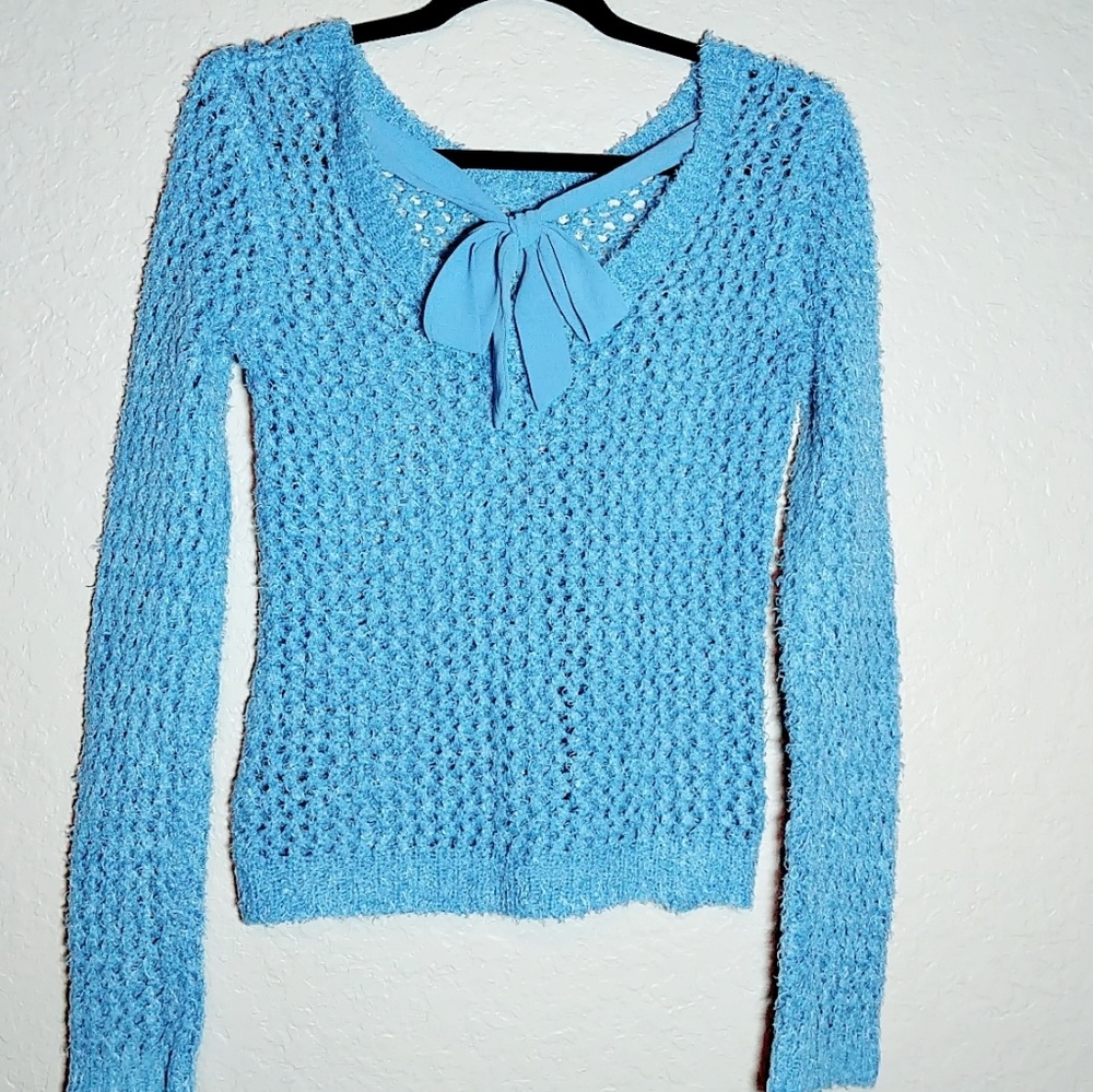 Dalia open knit sweater with bowtie closure size M